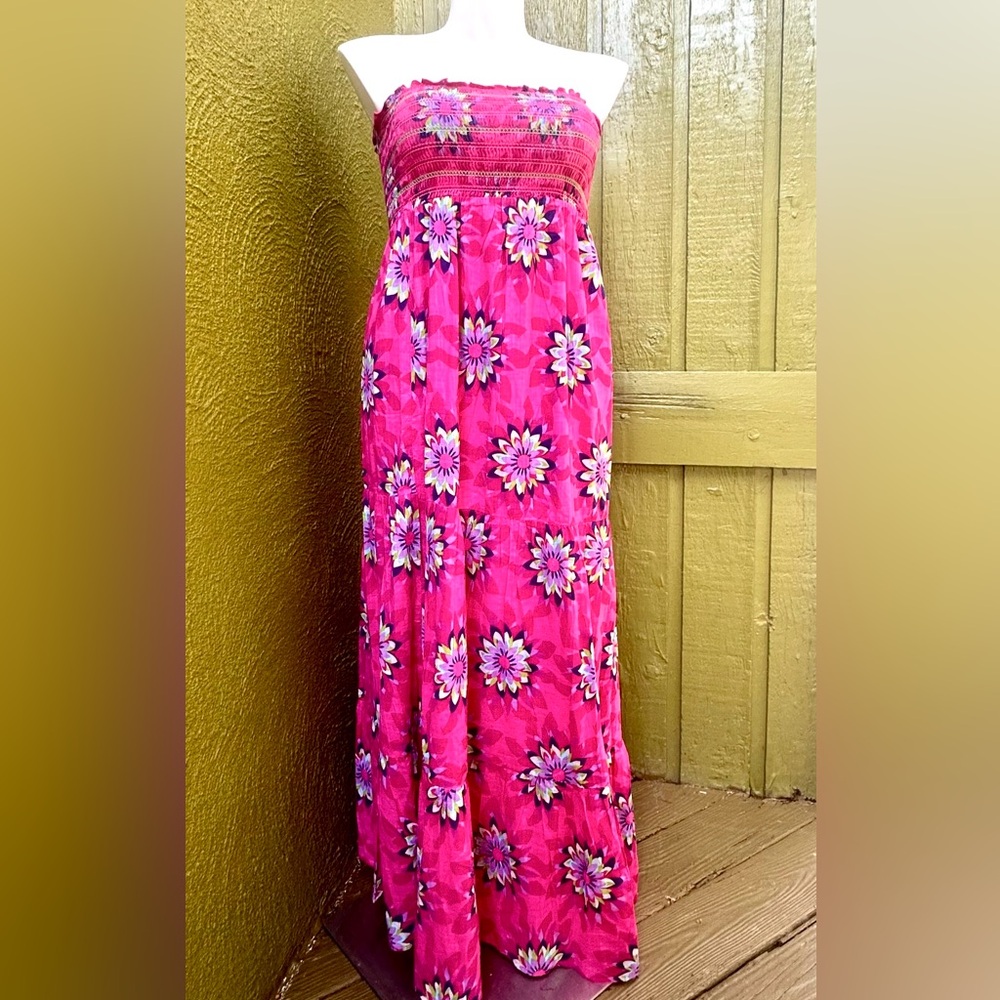 Old Navy Pink A-Line Maxi Skirt with Smocked Detail